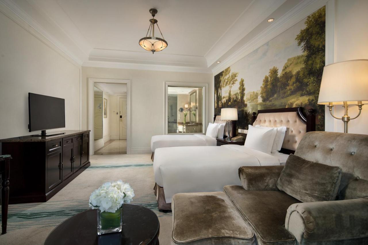 Crowne Plaza Ocean Spring Resort By Ihg Jimo Exteriör bild